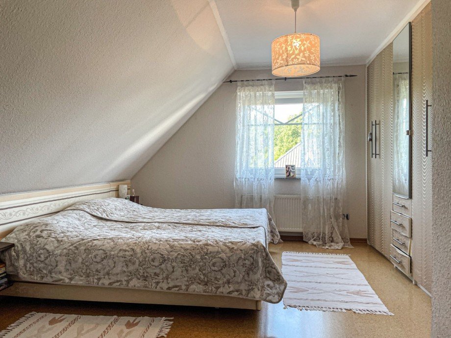 Schlafzimmer Einfamilienhaus L�hne