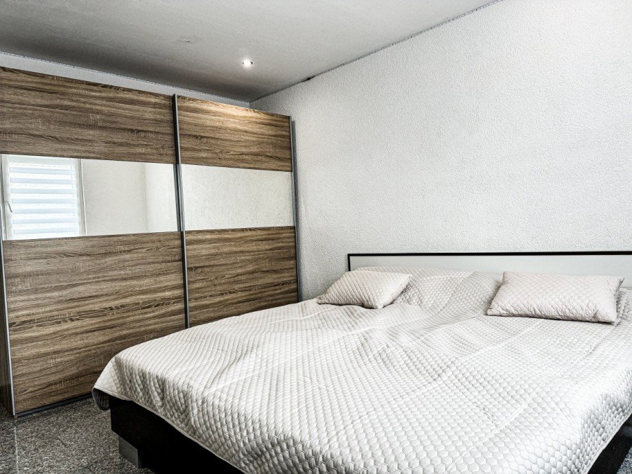 Schlafzimmer / Kinderzimmer EG Zweifamilienhaus Bad Oeynhausen