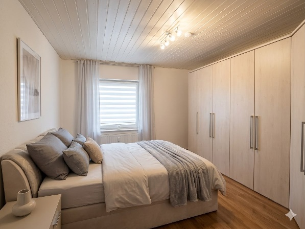 Schlafzimmer EG Zweifamilienhaus Minden / Rodenbeck