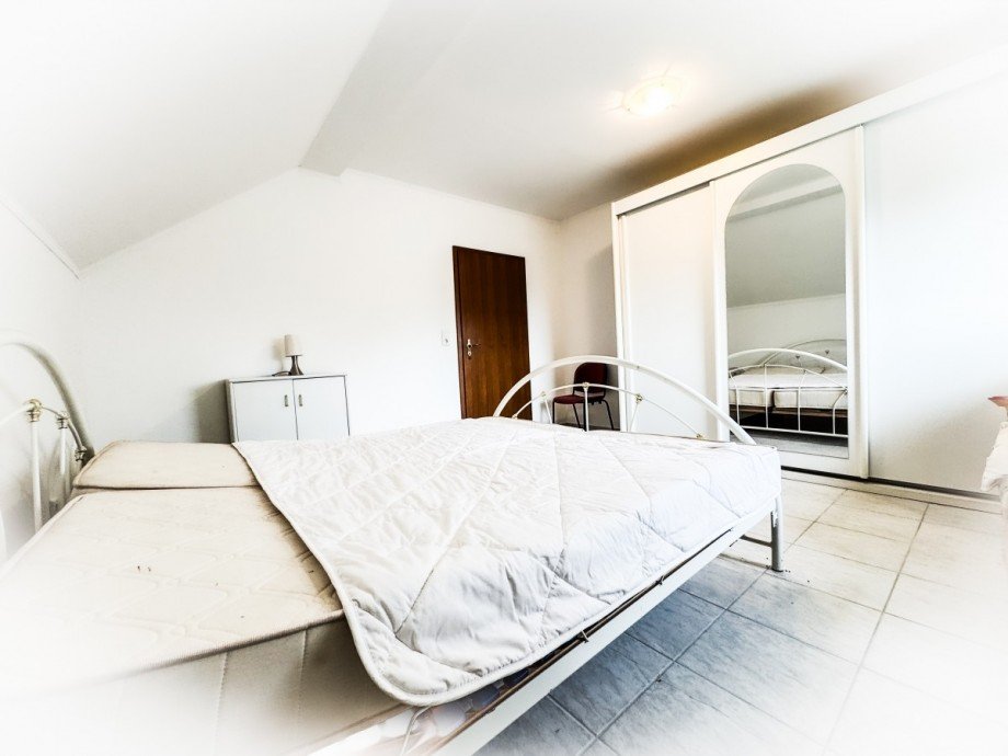 Schlafzimmer Obergeschoss Einfamilienhaus Balatonfenyves