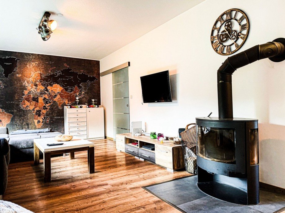 Wohnzimmer mit Kamin Einfamilienhaus L�hne